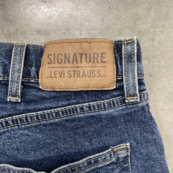 Signature by Levi Strauss Jeans Mens 38x30 Blue Relaxed Fit Denim Straight Leg - Picture 8 of 9